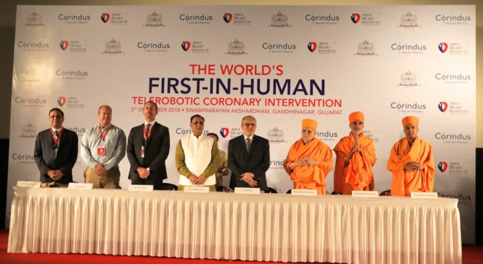 World's-first-in-human-telerobotic-Coronary-intervention-performed-at-Akshardham-Gandhinagar 1